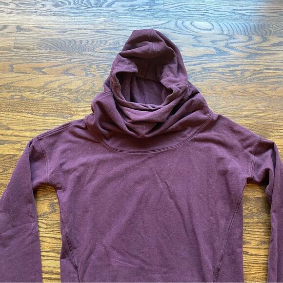 Lululemon Stress Less Pullover Hoodie Burgundy Cowlneck Sweatshirt Size 2 - Picture 3 of 9